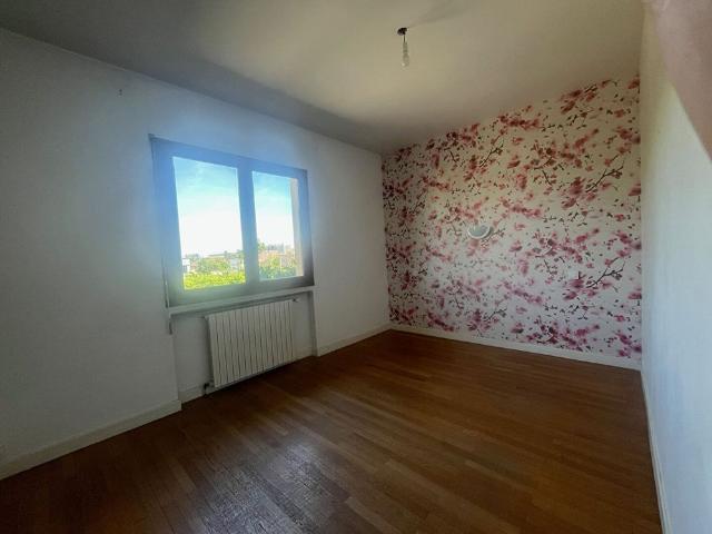 Location Maison 8 pièces 251m² RILLIEUX LA PAPE 69140