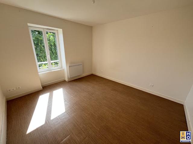 Location Maison 5 pièces 71 m2 Baugy