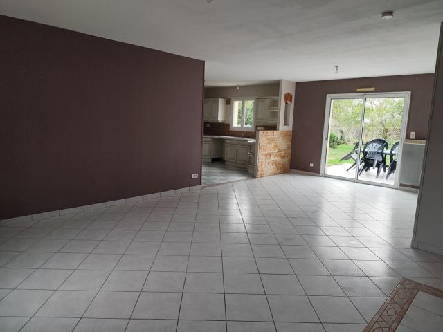 Location maison 91.75 m², Auge 79400Deux Sèvres