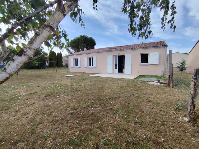 Location maison 91 m², Ste neomaye 79260Deux Sèvres