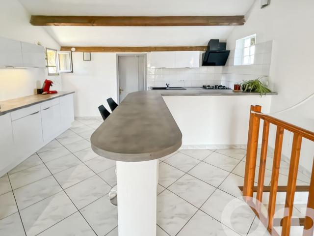 Location maison, 94.88 m² T 3 à Orange, 910 €