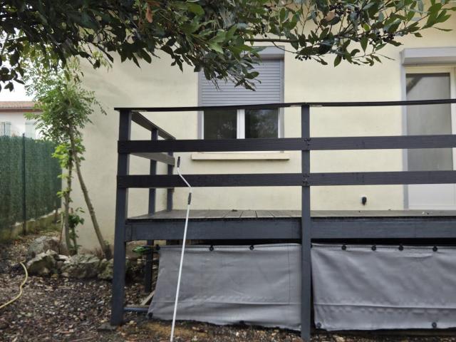 Location maison, 99 m² T 4 à Beaumont de Lomagne, 680 €