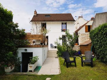 Location Maison 9 pièces 148.15 m2 Noisy le Roi
