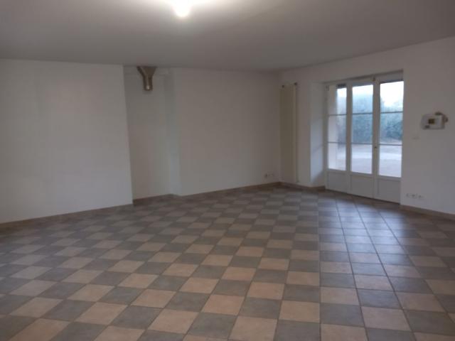 Location Maison 9 pièces 184m² CLAYE SOUILLY 77410