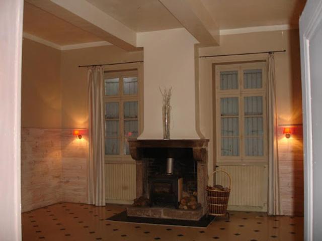 Location Maison 9 pièces 185 m2 Marcilly la Gueurce