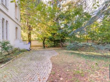 Location Maison 9 pièces 181 m2 à Tassin la Demi Lune