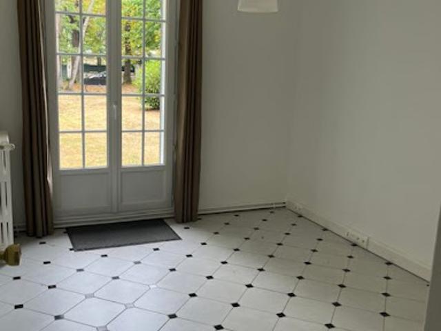 Location Maison 9 pièces 190 m2 Le Vésinet