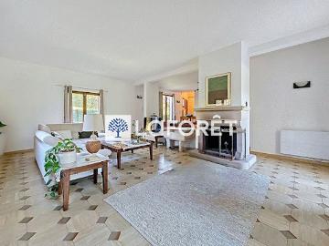 Location Maison 9 pièces 230 m2 Feucherolles