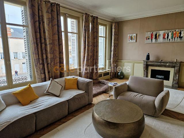 Location Maison 9 pièces 246.85 m2 Montargis