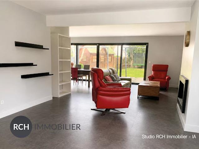 Location Maison 9 pièces 267.81 m2 Montfort l'Amaury