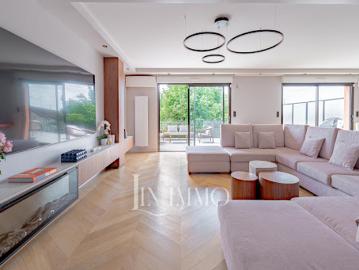 Location Maison 9 pièces 270 m2 Montreuil
