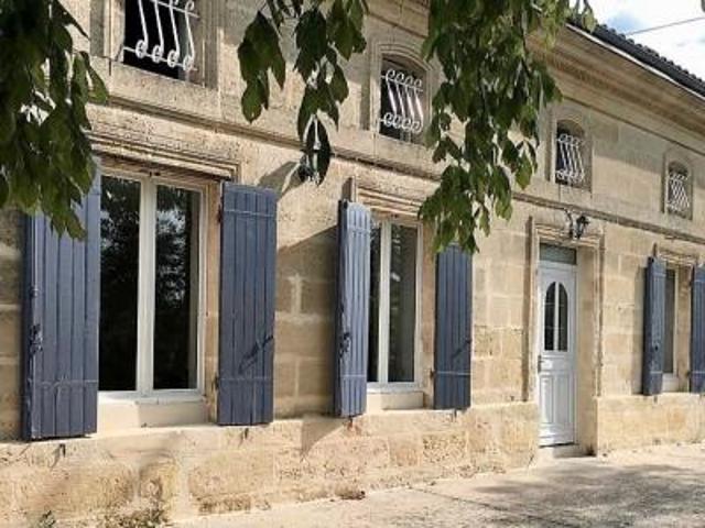 location maison coutras 2 pièces 40 m2 gironde 33230 660 € / mois