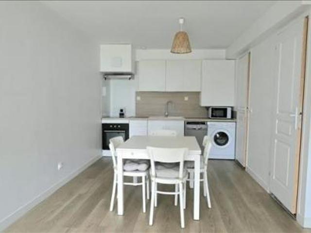location maison compiegne 3 pièces 42 m2 oise 60200 995 € / mois