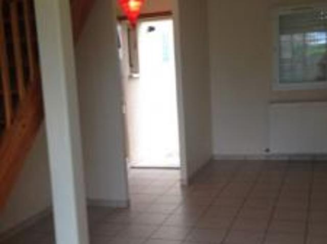 location maison cadillac 4 pièces 87 m2 gironde 33410 980 € / mois