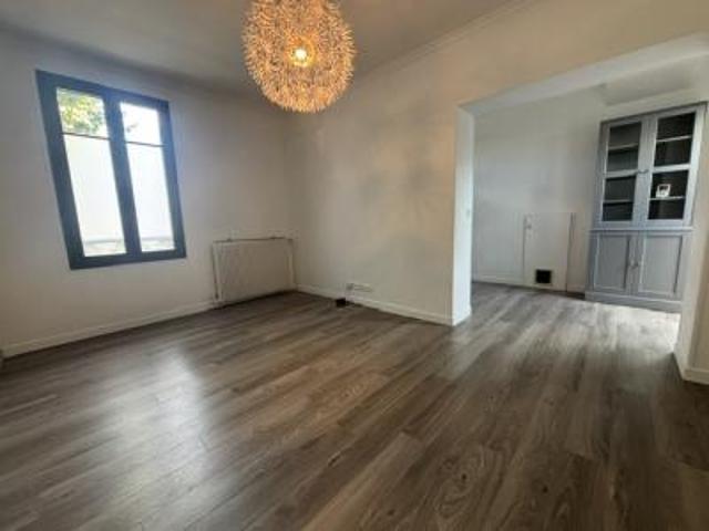 location maison chantilly 5 pièces 108 m2 oise 60500 1950 € / mois