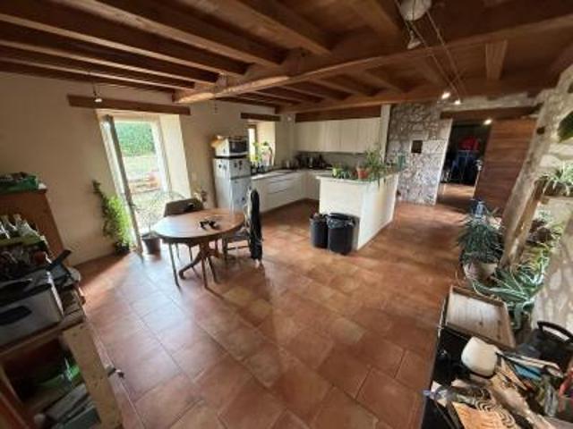 location maison a 10 min de réalmont 6 pièces 174 m2 tarn 81440 1250 €