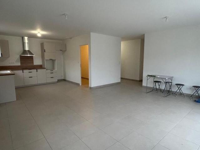 Location maison à LONS 64140