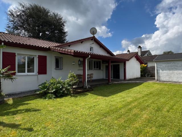 Location maison à MONEIN 64360