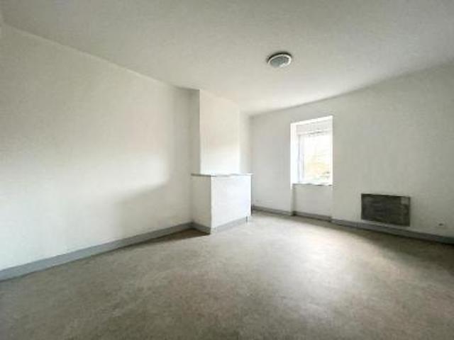 location maison anglade 5 pièces 105 m2 gironde 33390 780 € / mois