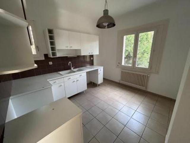 location maison angles 5 pièces 109 m2 gard 30133 1336 € / mois