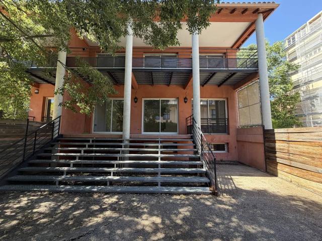 Location maison Aix en Provence, 4 pièces, 3 chambres, 144.4 m², 2494 € / Mois Charges comprises