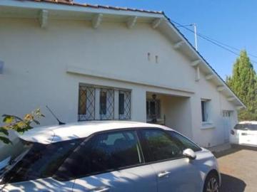 location maison auch 3 pièces 86 m2 gers 32000 790 € / mois