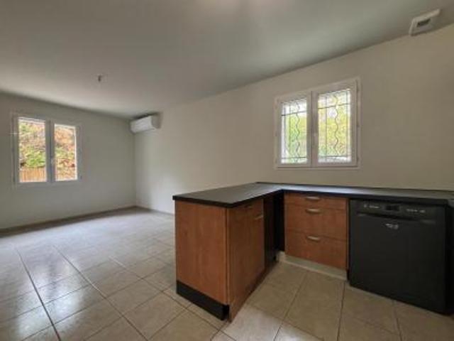 location maison avignon 4 pièces 83 m2 vaucluse 84000 1145 € / mois