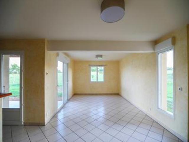 location maison beauregard l'eveque 5 pièces 111 m2 puy de dome 63116 995 € / mois