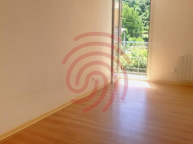 Location maison Bedarieux, 95m² 4 pièces 607€ avec balcon