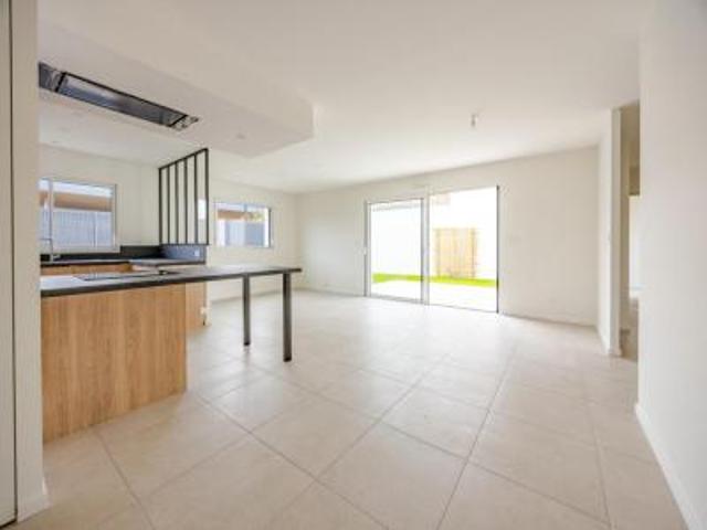 location maison bignon 4 pièces 99 m2 loire atlantique 44140 1500 € / mois