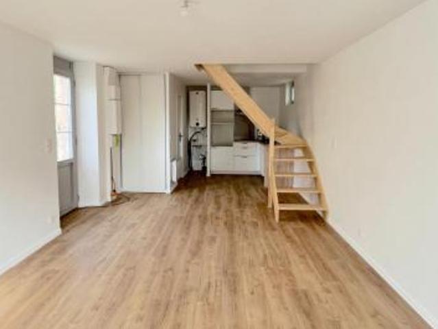 location maison blaye 4 pièces 72 m2 gironde 33390 845 € / mois