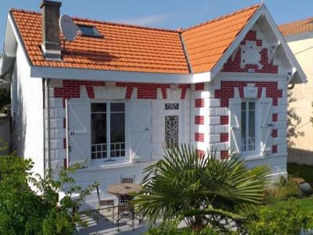 location maison gujan mestras 4 pièces 70 m2 gironde 33470 1400 € / mois