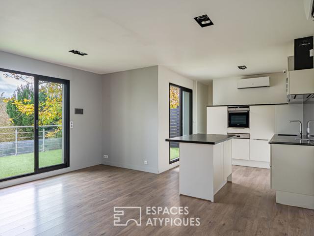 Location Maison d'architecte avec terrasse et jardin à ORGEVAL 165 m2 Espaces Atypiques Yvelines