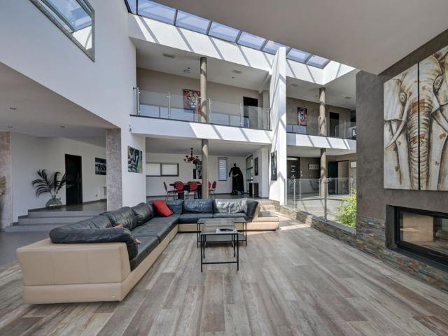 Location Maison de luxe La Cadière d'Azur 8 Pièces 800 m²