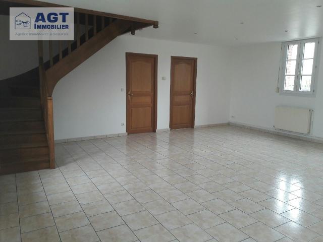 LOCATION MAISON DE TYPE F3 FOUQUEROLLES