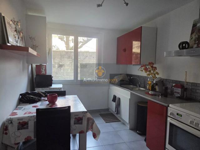 Location Maison de village 4 pièces 108 m2 à Mondragon
