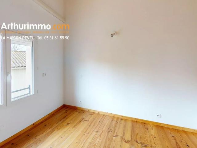 Location Maison de village 3 pièces 50 m2 à Lagardiolle