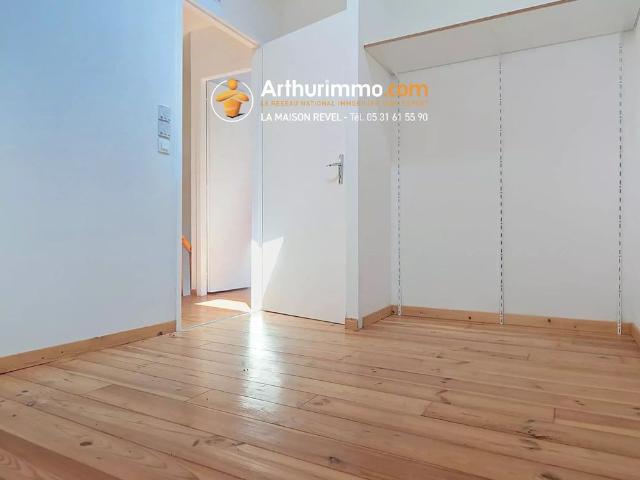 Location Maison de village 3 pièces 50 m2 à Lagardiolle