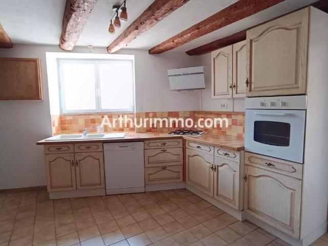 Location Maison de village 3 pièces 62 m2 à Macornay