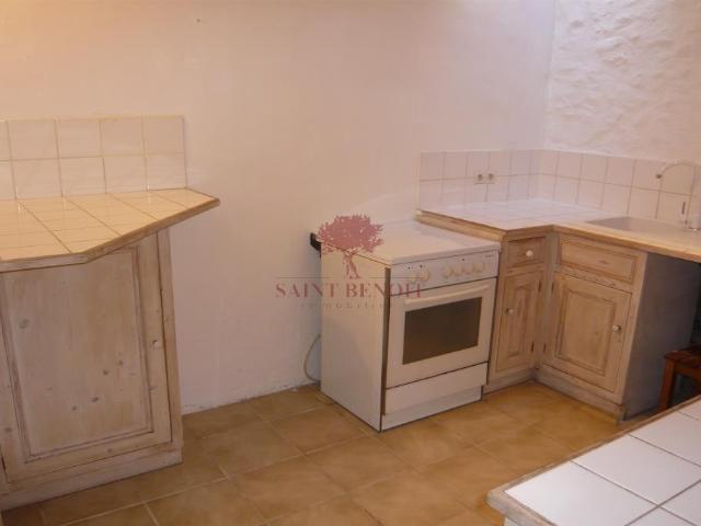 LOCATION Maison de village de 2 pièces de 44m² avec TERRASSE