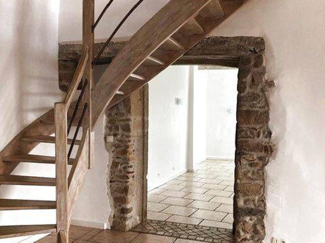 Location maison de village haut de gamme 69390 MILLERY