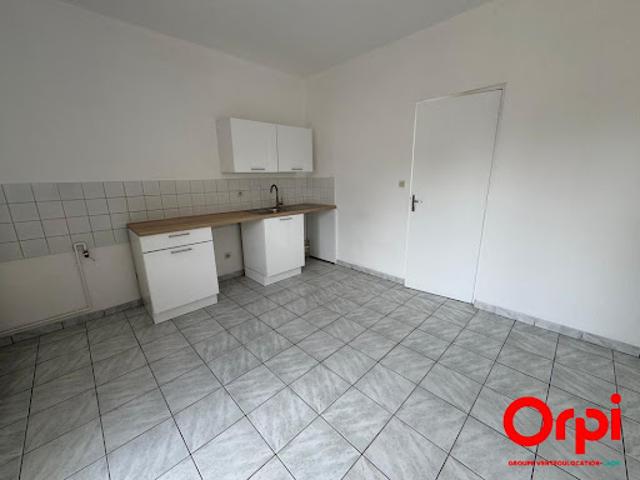 Location Maison de ville 3 pièces 50.89 m2 Laon