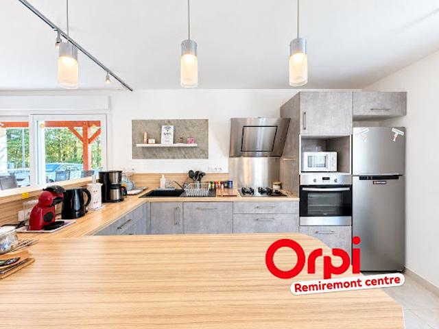 Location Maison de ville 3 pièces 93 m2 Fougerolles Saint Valbert