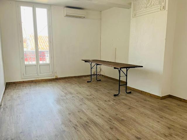 Location Maison de ville 3 pièces 93 m2 Villeveyrac