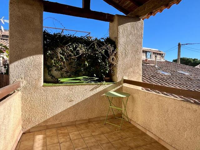 Location Maison de ville 2 pièces 33 m2 Saint Bauzille de Montmel