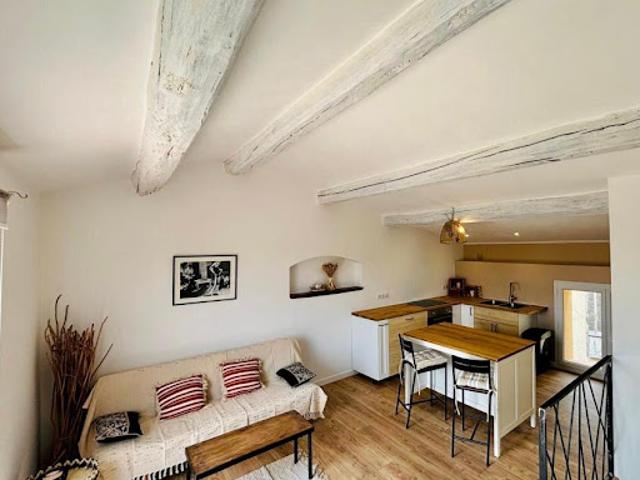 Location Maison de ville 2 pièces 50 m2 Montagnac Montpezat