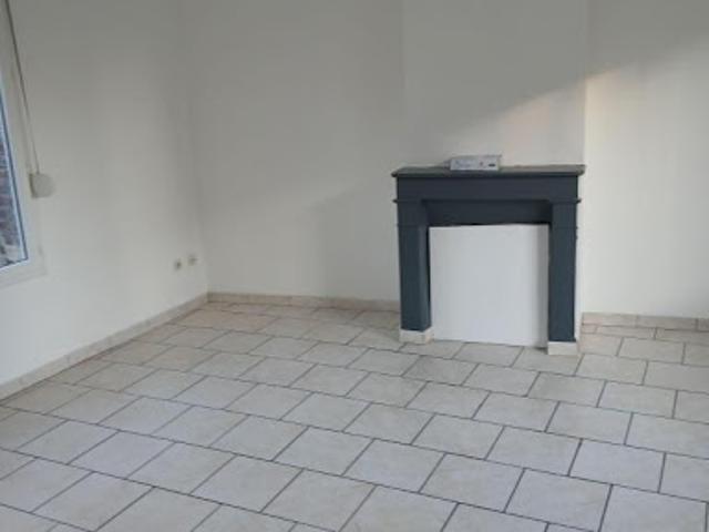 Location Maison de ville 2 pièces 56.5 m2 Blérancourt