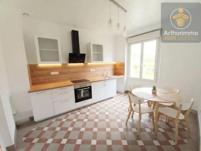 Location Maison de ville 7 pièces 136 m2 à Beaugency