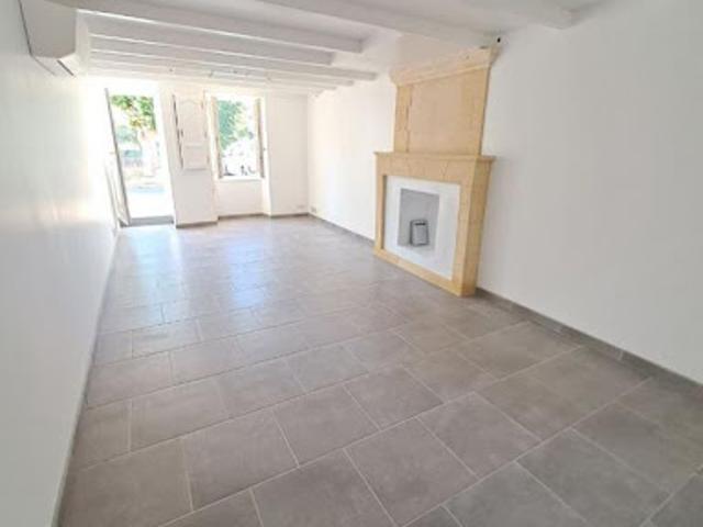 Location Maison de ville 4 pièces 77.49 m2 Saint Savinien