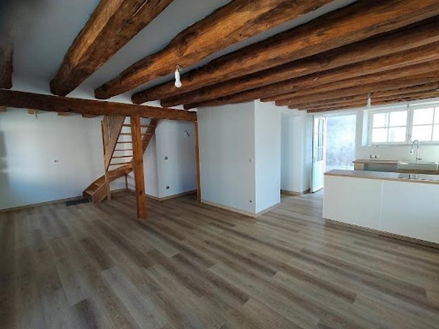 Location Maison de ville 4 pièces 85.5 m2 Orbigny